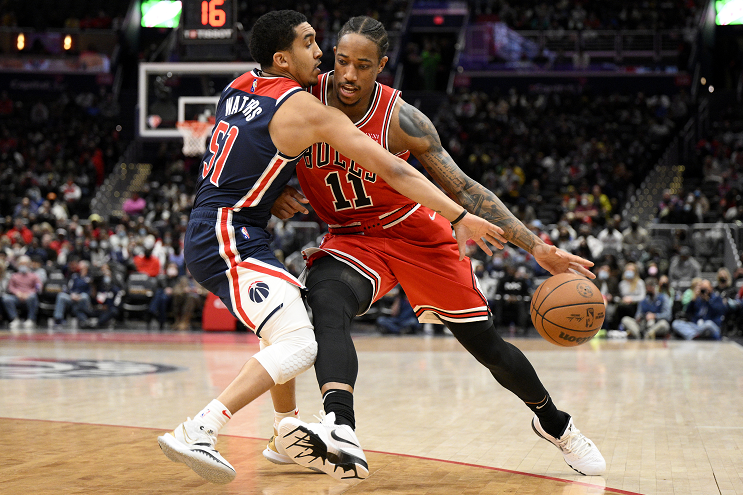  布伦森三分绝杀尼克斯险胜篮网冲击东部前列